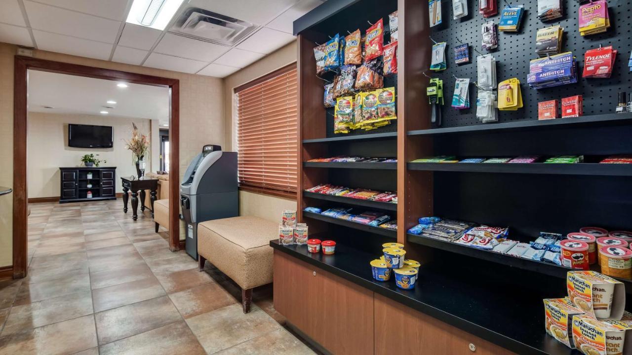 Best Western Lapeer Inn Ngoại thất bức ảnh