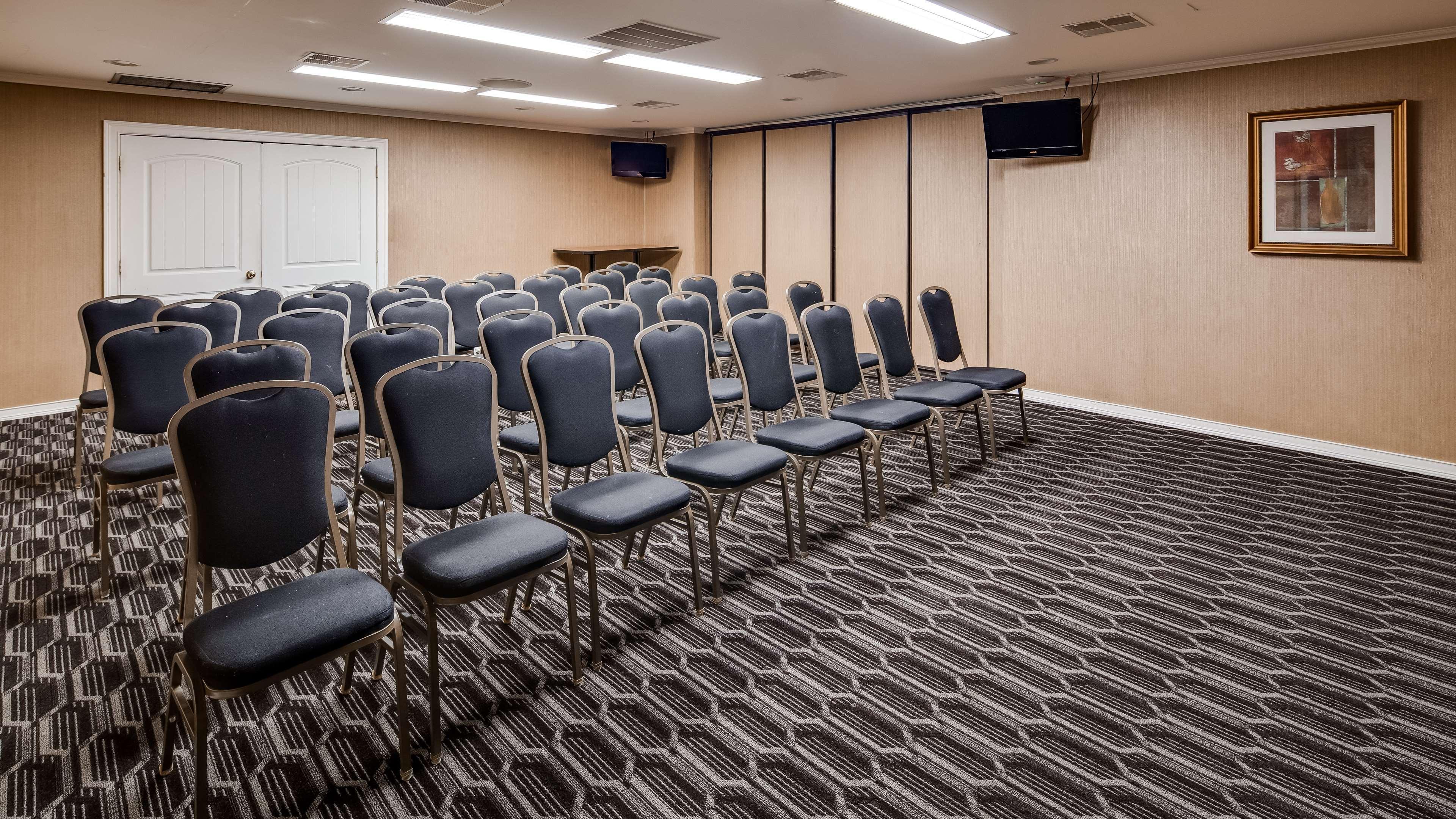 Best Western Lapeer Inn Ngoại thất bức ảnh